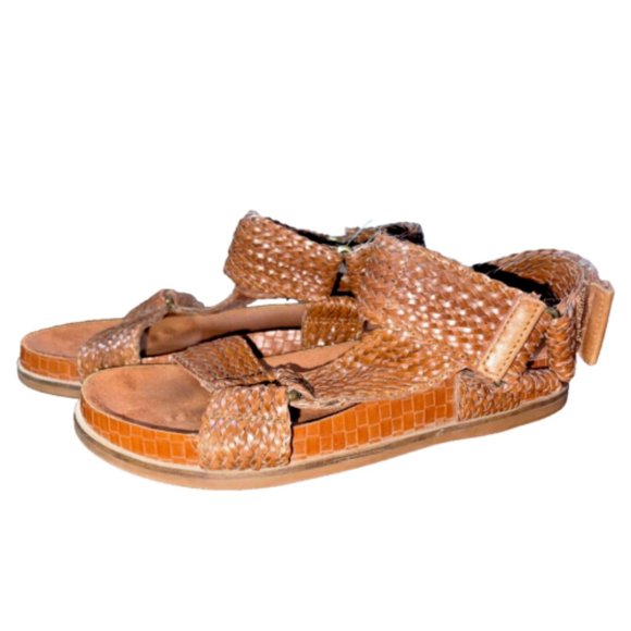 Kelsi Dagger Brooklyn Slingback Sandals - Picture 1 of 6